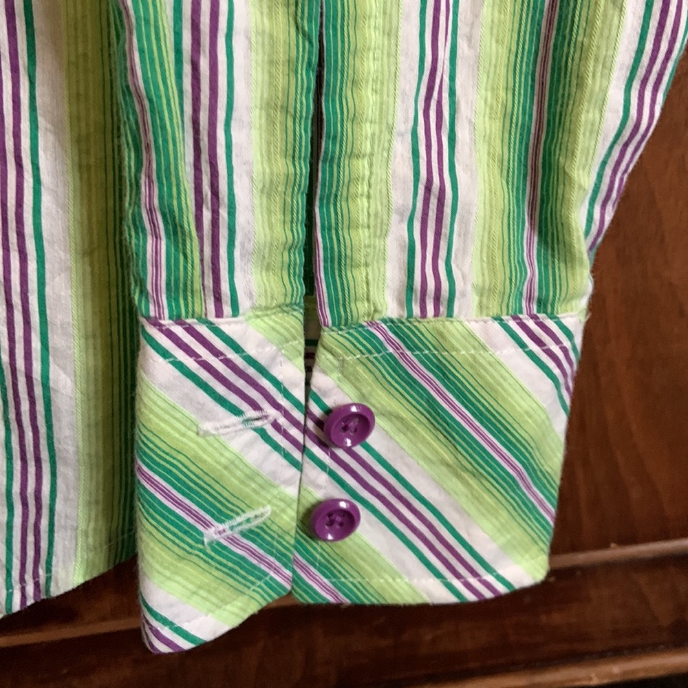 Euc Talbots Button Down Shirt Size Small - image 5